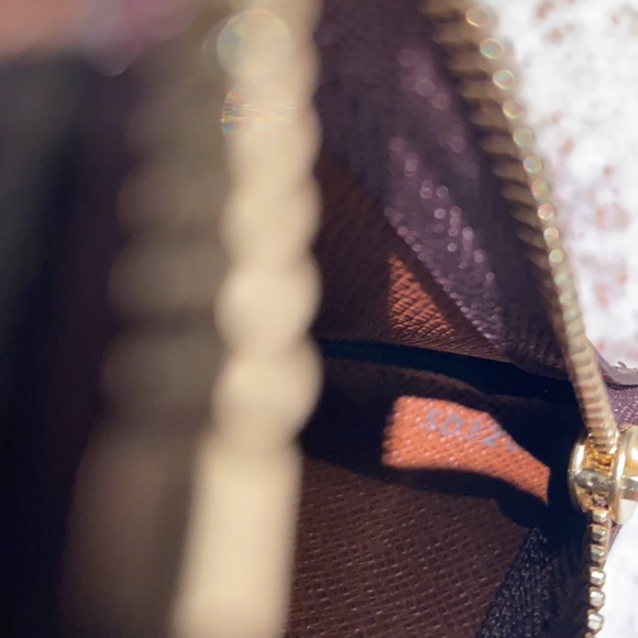 Brand new Authentic Louis Vuitton LV canvas monogram key chain zipper pouch Bag - Picture 5 of 5